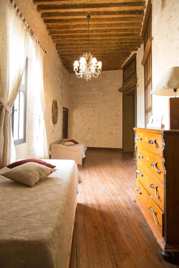 Chateau De Pleneselve Bon-Encontre Zewnętrze zdjęcie